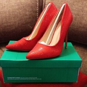 Lauren Lorine Elegant Red Stiletto Heels Size 8 With 3 inch Heel